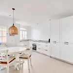 First Line Oasis Td05 Appartement *