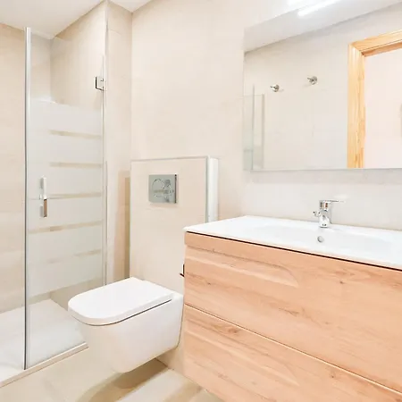 First Line Oasis Td05 Apartment