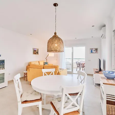 Apartment First Line Oasis Td05